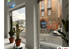 Mycie WITRYN wystawowych | sklepowych | Przeszkleń | Wiry i okolice