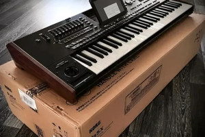 Korg Pa5X , Korg Pa4X , Korg PA-1000, Yamaha Genos 76-Key , Yamaha PSR-SX900, Yamaha Montage 8 - 88-key,  Roland FANTOM-8,Roland JUPITER-X Synthesizer