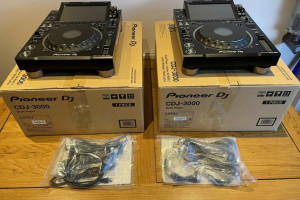 Pioneer CDJ-3000 Multi-Player / Pioneer DJM-A9 DJ Mixer / Pioneer DJM-V10-LF / Pioneer DJM-S11 / Pioneer CDJ-2000NXS2 / Pioneer DJM-900NXS2 / Pioneer XDJ-XZ / Pioneer XDJ-RX3 / Pioneer OPUS-QUAD