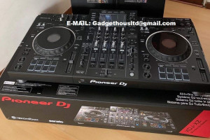 Pioneer CDJ-3000 Multi-Player / Pioneer DJM-A9 DJ Mixer