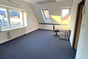 Wynajem Lokal użytkowy usługowo-biurowy ok.146 m2.