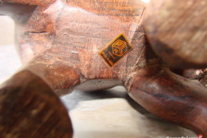 stado słoni, indyjskie drewniane figury