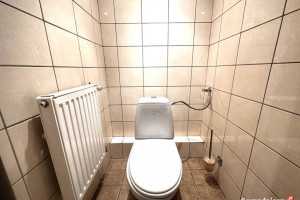 Na wynajem budynek z dużym parkingiem ul. Bociania