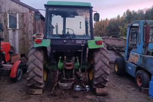 Sprzedam John Deere 2850