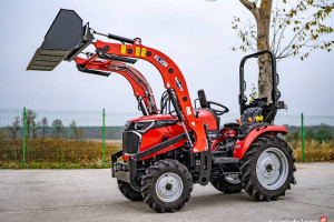 Traktor rolniczy komunalny CAPTAIN 263 Silnik 3 cylindry Mitsubishi NOWY