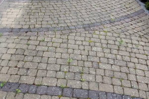 Mycie kostki brukowej