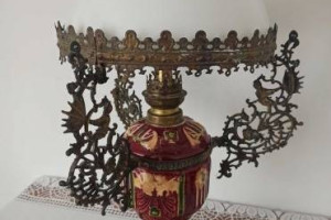 Lampa naftowa XIX w. Francja majolika
