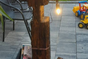 Unikatowy słupek oświetleniowy, lampa stojąca – rękodzieło z duszą!