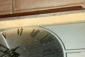 Zegar Vesna  do naprawy na części