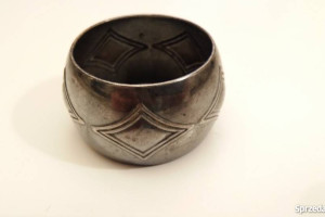 Serwetnik platerowany sygnowany G.A.B