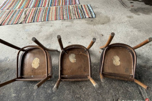 stare krzesła PRL gięte i inne vintage meble