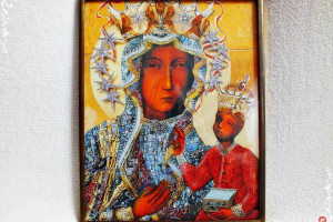 Stary obraz święty Matka Boska z dzieciatkiem w koronie