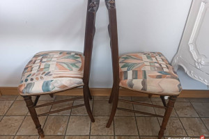 Stare krzesło krzesła Francja