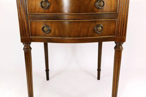 Stolik Reprodux początek XX w.