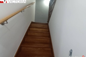 Ładny dom w topowej dzielnicy Wałrzycha