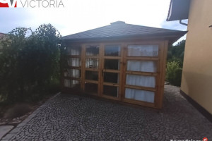 Ładny dom w topowej dzielnicy Wałrzycha