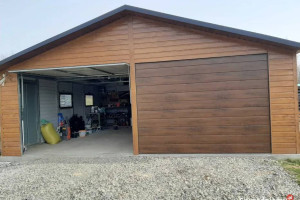 Mały Ładny Garaż Blaszany Drewnopodobny /Schowek/ Garaże Blaszane – Maj-Bla