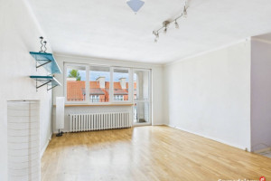 3 pokoje w kamienicy – Mazurska 10