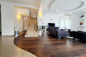 Okolice ul. Jęczmiennej Garaż / Taras / Ogród