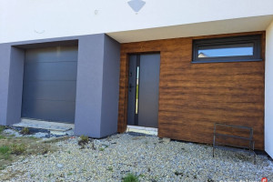 Dom w Urbanowicach. Kupujący nie płaci prowizji.