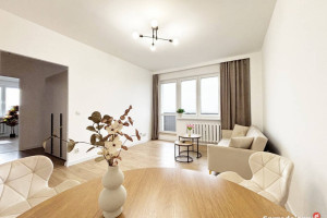 Bezpośrednio, 2 pokoje po generalnym remoncie, balkon, winda, szlaban