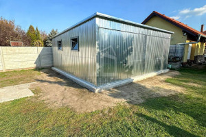 Garaż blaszany 6x6m 2x brama uchylna 2x okno drzwi ocynk dach spad ID773