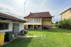 NOWY WIŚNICZ – DOM Z WIDOKIEM NA ZAMEK