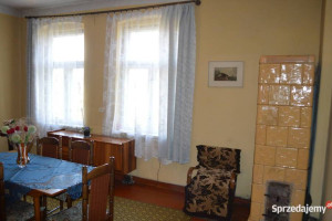 Mieszkanie 155 m2 w przedwojennym dworze, woj. Łódzkie