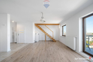 CICHE, DWUPOZIOMOWE – 25 MINUT OD PAŁACU KULTURY