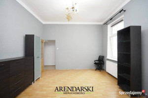 2 POKOJOWE MIESZKANIE W CENTUM MIASTA!