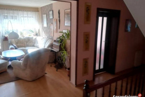 Okazja dom z 7 mieszkaniami pod wynajem + domek