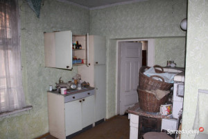 Sprzedam posesję - dom wraz z dużą działką w dobrej lokalizacji i w niskie…