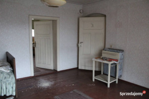 Sprzedam posesję - dom wraz z dużą działką w dobrej lokalizacji i w niskie…