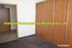 Biura do wynajęcia Katowice Szopienice blisko dworzec PKP parking, socjal.