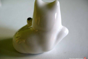 Kot - malutki kotek - Figurka - porcelana - 3,5 x 4 x 3 cm