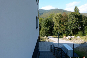 Sprzedam segment w zabudowie szeregowej plus dodatkowo działka 1000m.