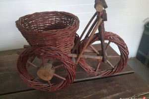 Koszyczek  z wikliny