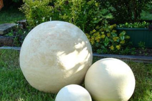 Sprzedam kule ceramiczne 16,30,40,50, 60,70,80,90,100 cm.