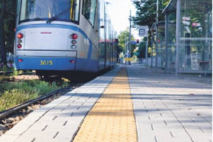 Betonowa płytka chodnikowa