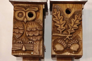 budka lęgowa, domek dla ptaków, rzeźba w drewnie