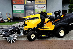 Traktor ogrodowy Cub Cadet XT2PR106ie EFI + zamiatarka + PTO