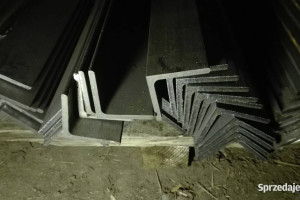 Kątownik 70 x 70 x 7