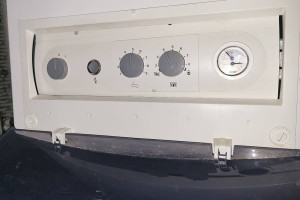 Wolf piec gazowy turbo sprawny - części