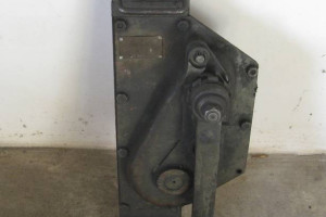 Lewar, lewarek, podnośnik kolejowy.