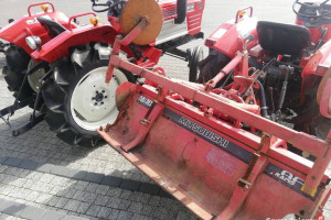 Traktor japoński YANMAR YM2020 20 KM 4x4 super stan gwar.rok