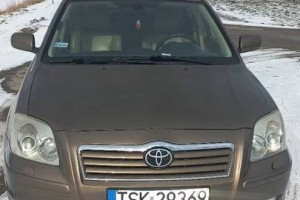 Toyota Avensis 2.0 B kombi skóra grzaną tempomat zadbana