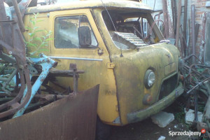 UAZ 452 1971 cały na kawałki