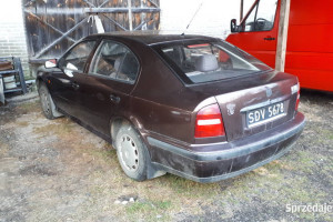 Skoda Octavia 1,6 silnik AEE Czarne blachy