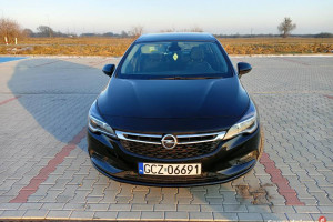Opel Astra K 1.4 150 KM