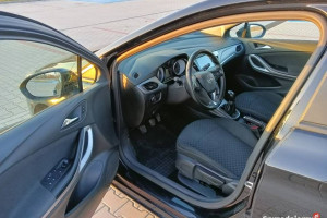 Opel Astra K 1.4 150 KM